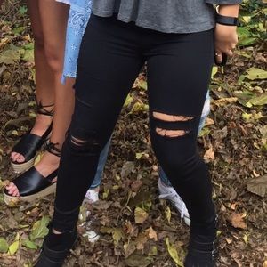 AE distressed black jegging
